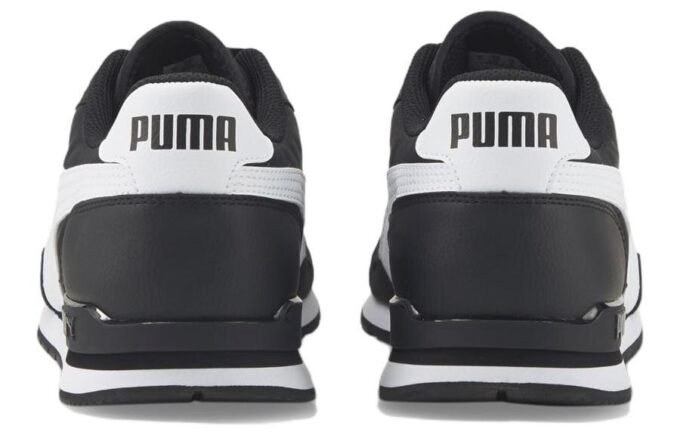 ST Runner v3 NL ”Svartvit”