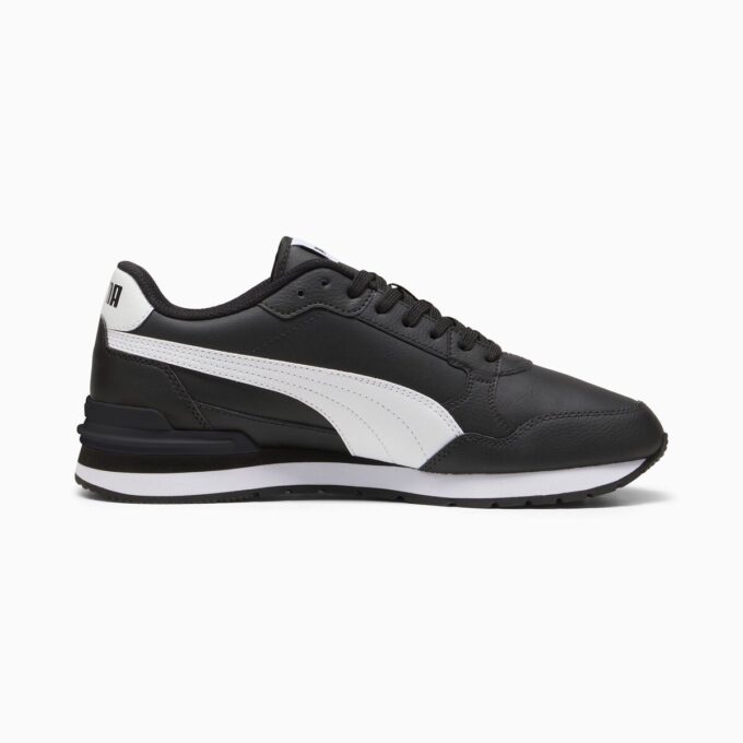 ST Runner v4 Läder Herr Sneakers ST Runner v4 Läder Herr Sneakers
