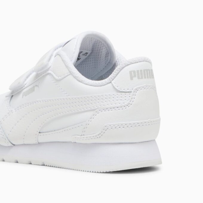 ST Runner v4 Läder Sneakers Barn Enkla Påförande ST Runner v4 Läder Sneakers Barn Enkla Påförande