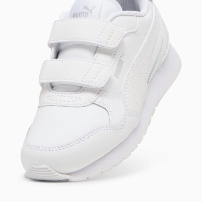 ST Runner v4 Läder Sneakers Barn Enkla Påförande ST Runner v4 Läder Sneakers Barn Enkla Påförande