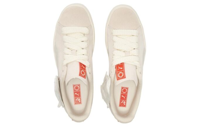 Staffnoly x Monopoly x PUMA Clyde ”Beige”