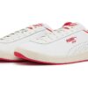 Stjärnjordgubbar och gräddvita sneakers ”Vitröd”