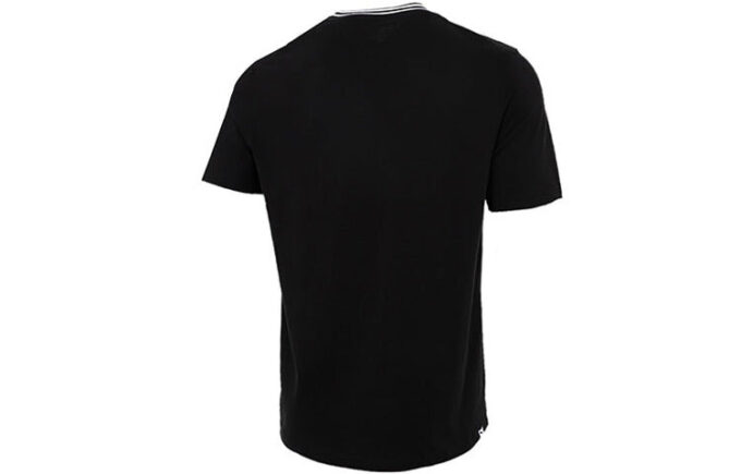 T-shirt med ficka i svart och vit