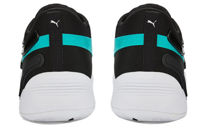 TRC Blaze Court ”Black Deep Aqua”