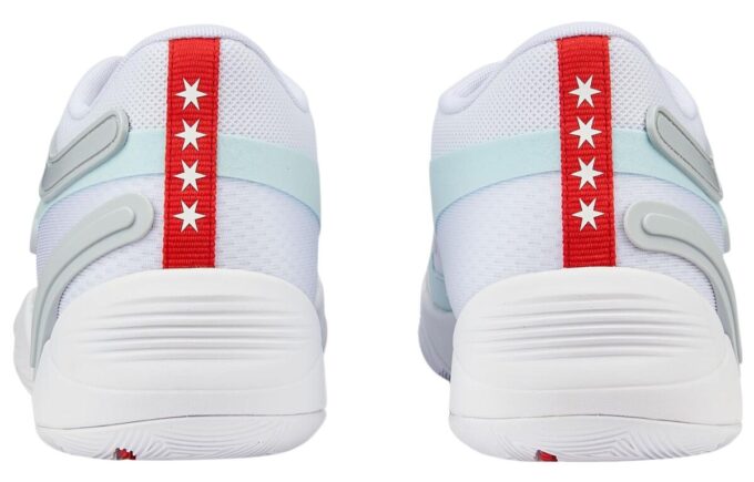 TRC Blaze Court ”White Light Aqua”