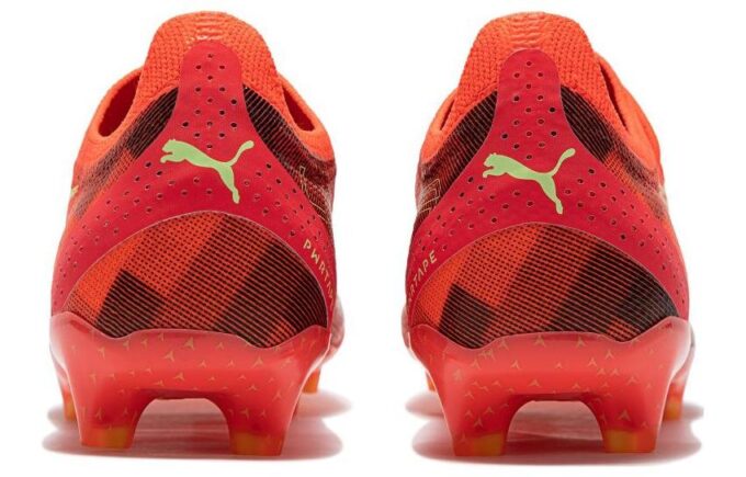 Ultra Ultimate FG AG ”Fearless Pack”