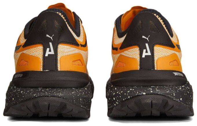 Voyage Nitro 2 ”Orange Brick Black”