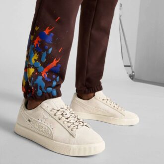 We Are Legends Renaissance Clyde Herr Sneakers