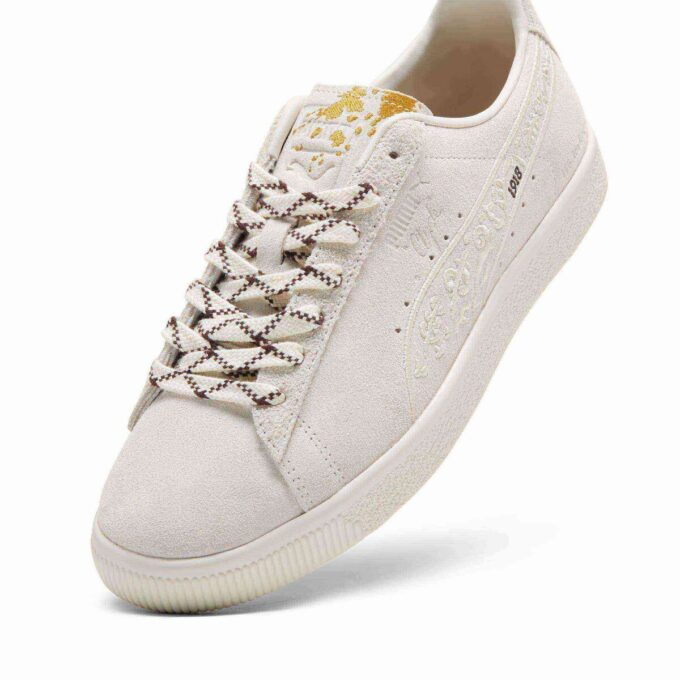 We Are Legends Renaissance Clyde Herr Sneakers We Are Legends Renaissance Clyde Herr Sneakers