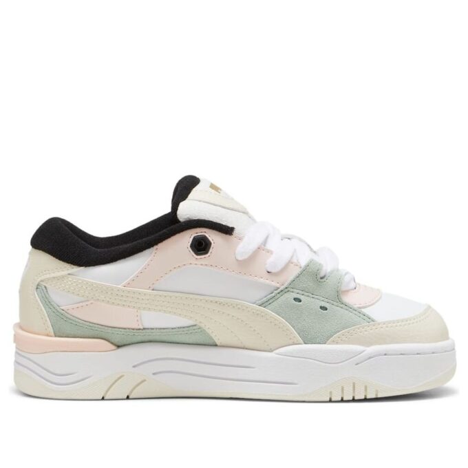 (WMNS) 180 ”God Jul”
