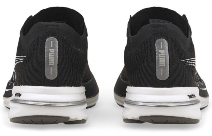 (WMNS) Avvik Nitro ”Svartvitt”