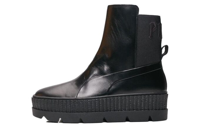 (WMNS) Chelsea Sneaker Boot x Fenty ”Svart”