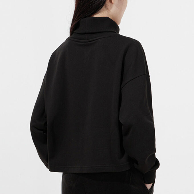 (WMNS) Classics Logo Broderad Tröja Svart