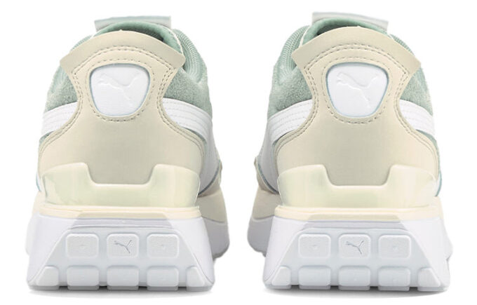 (WMNS) Cruise Rider Soft ”Vit Peyote”