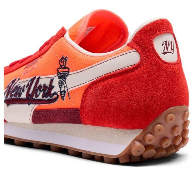 (WMNS) Easy Rider ”NYC Graffiti”