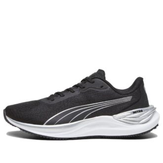 (WMNS) Electrify Nitro 3 ”Svartvit”