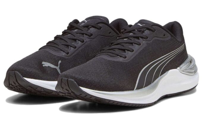 (WMNS) Electrify Nitro 3 ”Svartvit”