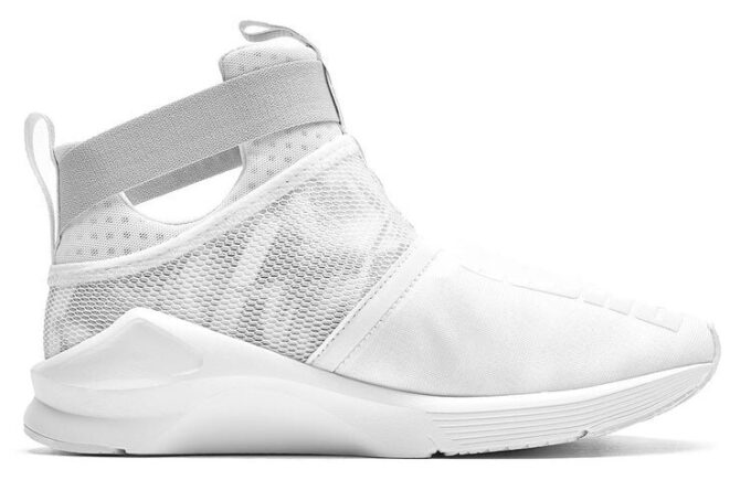 (WMNS) Fierce Strap Swan ”Vit”