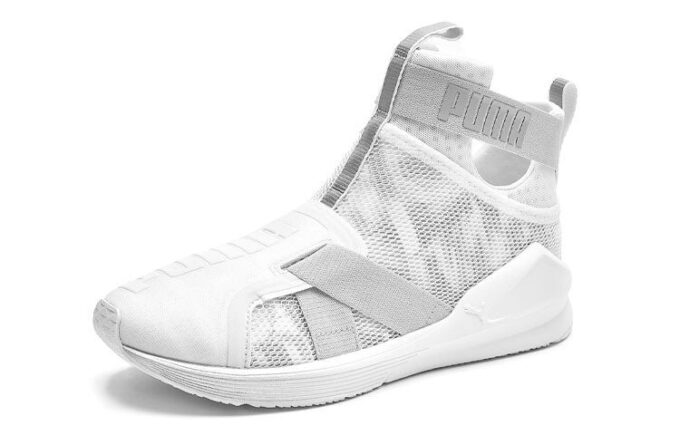 (WMNS) Fierce Strap Swan ”Vit”