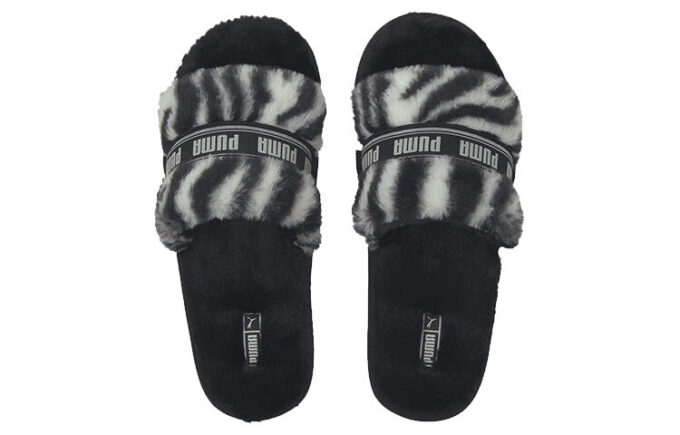 (WMNS) Fluff Slide ”Wild – Svart”