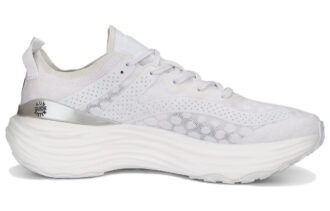 (WMNS) ForeverRun Nitro ”Vit”