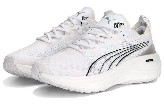 (WMNS) ForeverRun Nitro ”Vit”