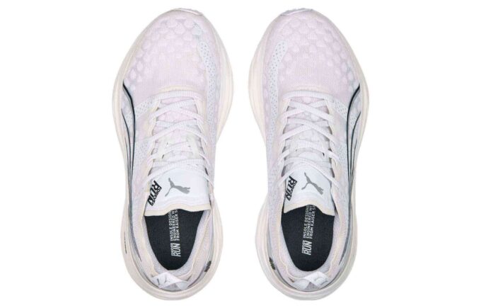 (WMNS) ForeverRun Nitro ”Vit”