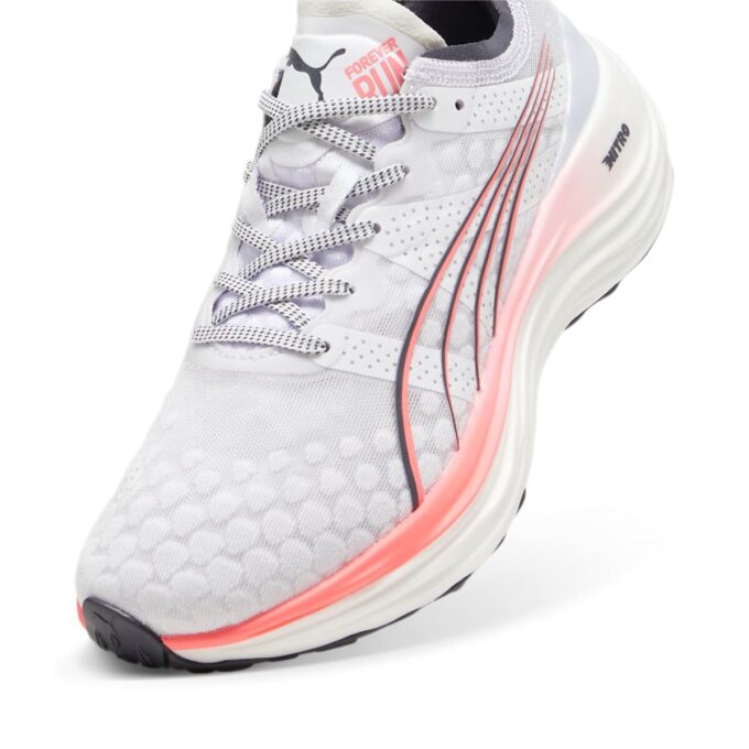 (WMNS) ForeverRun Nitro ”Vit solnedgångsljus”
