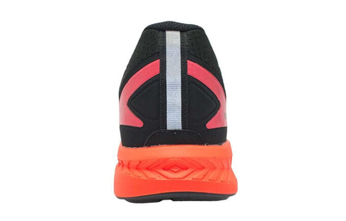 (WMNS) Ignite Mesh ”Svart Orange”