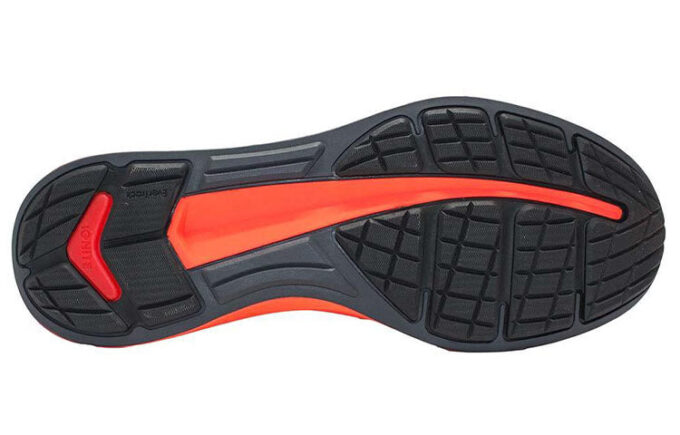 (WMNS) Ignite Mesh ”Svart Orange”