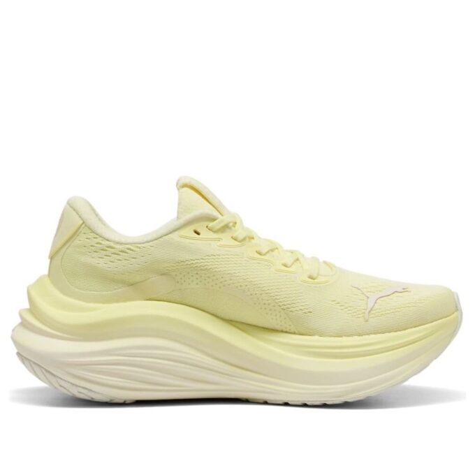 (WMNS) MagMax Nitro ”Gold Moon”