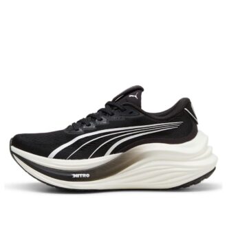 (WMNS) MagMax Nitro ”Svartvit”