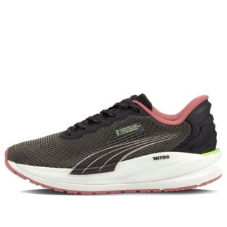 (WMNS) Magnify Nitro WTR ”Svart Mauveträ”