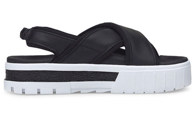 (WMNS) Mayze Sandal ”Svartvit”