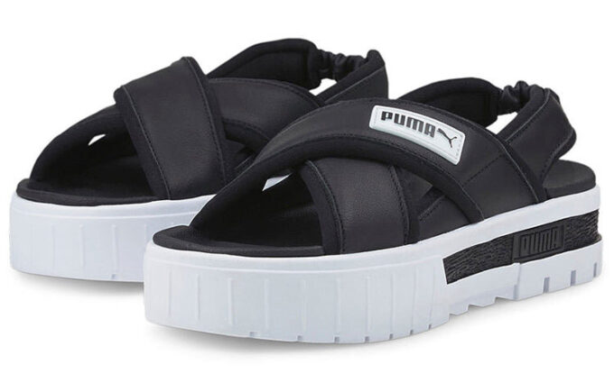 (WMNS) Mayze Sandal ”Svartvit”