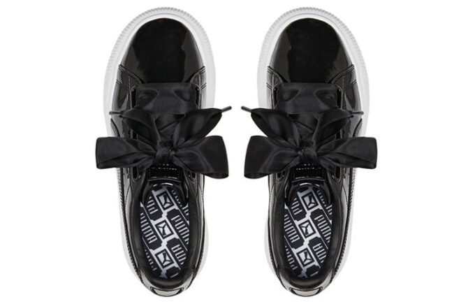 (WMNS) Mocka Mayu Hjärta Patent ”Svart Vit”