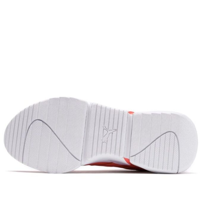 (WMNS) Nova X Pantone ”Levande korall”