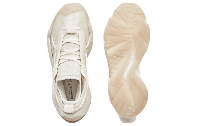 (WMNS) Plexus Vinyl Anonymous Club Skor ”Varmvit”