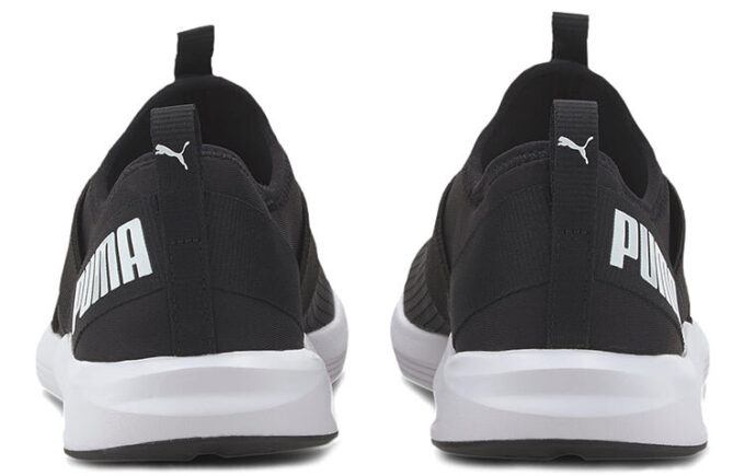 (WMNS) Prowl Slip-On ”Svartvit”