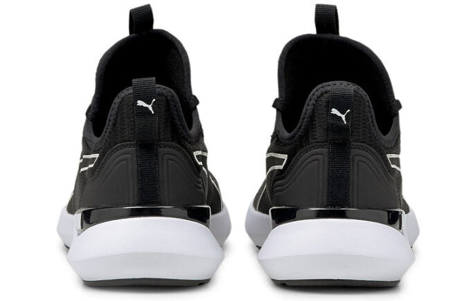 (WMNS) Pure XT ”Svartvit”