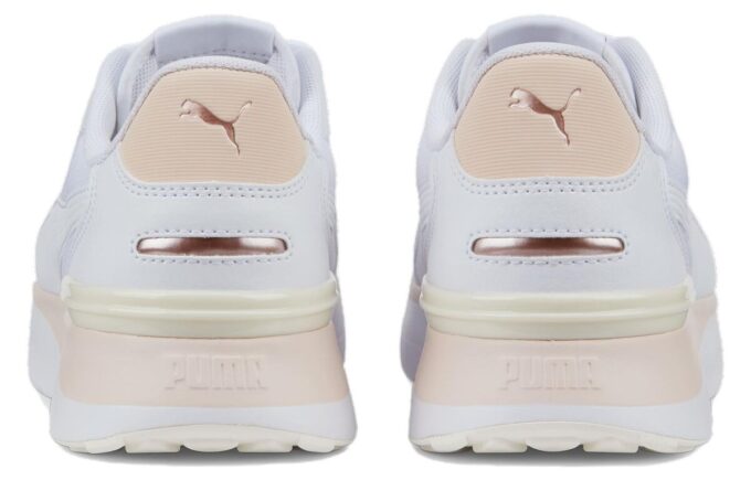 (WMNS) R78 Voyage ”White Island Pink”