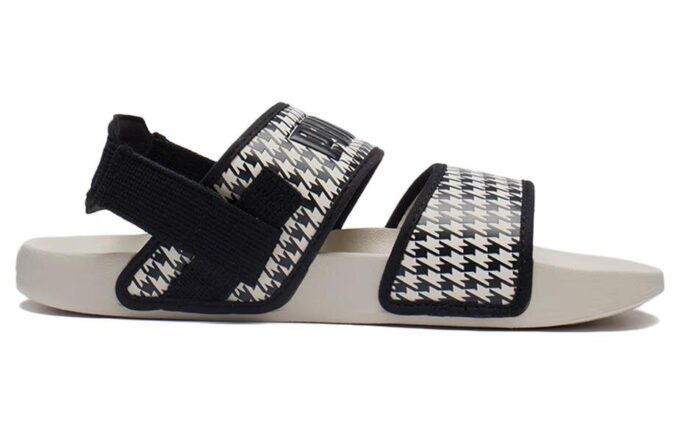 (WMNS) Sandaler ”Svartvit”