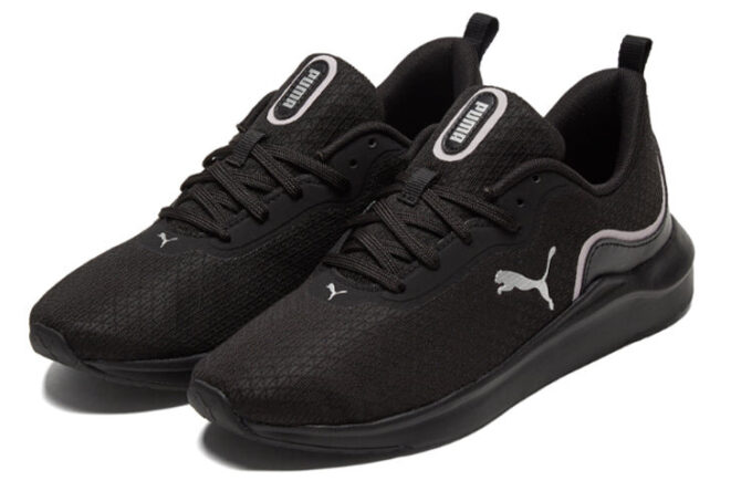 (WMNS) Softride ”Svartvit”