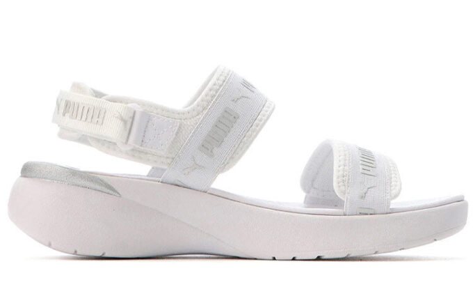(WMNS) Sportiga Sandaler ”Vit Metallisk Silver”