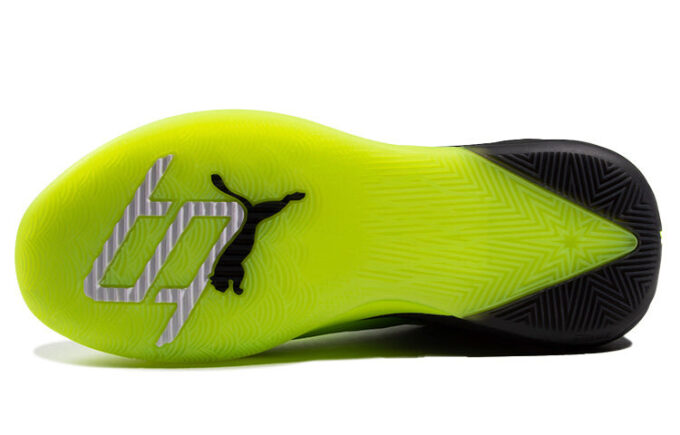 (WMNS) Stewie 1 ”Tyst eld”