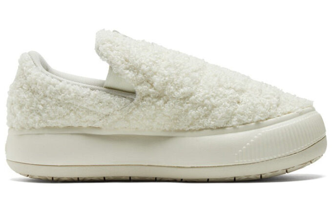 (WMNS) Suede Mayu Slip-On ”Teddy – Marshmallow”