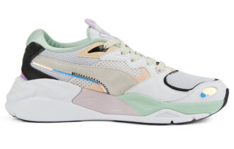 (WMNS) TRC Mira Dimensions ”Vit Nimbusmoln”
