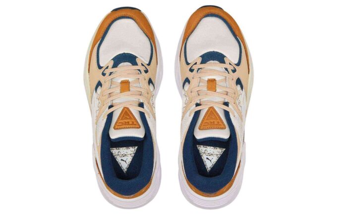 (WMNS) TRC Mira ”Inland”