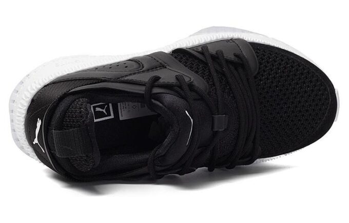 (WMNS) Tsugi Blaze Sneakers ”Svartvit”