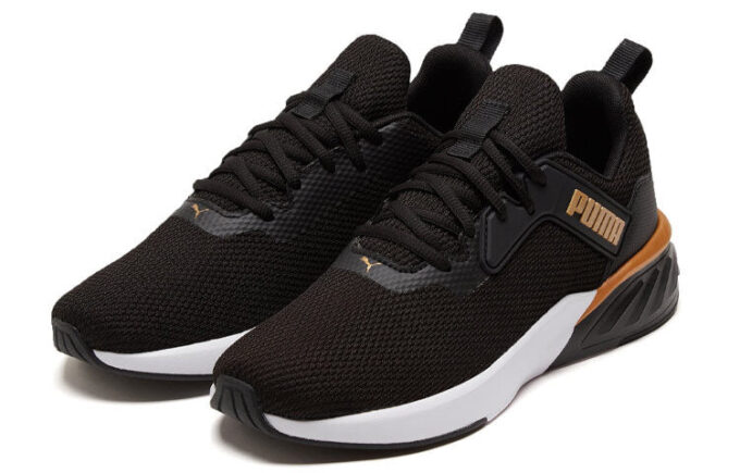 (WMNS) Utbrott ”Black Team Gold”
